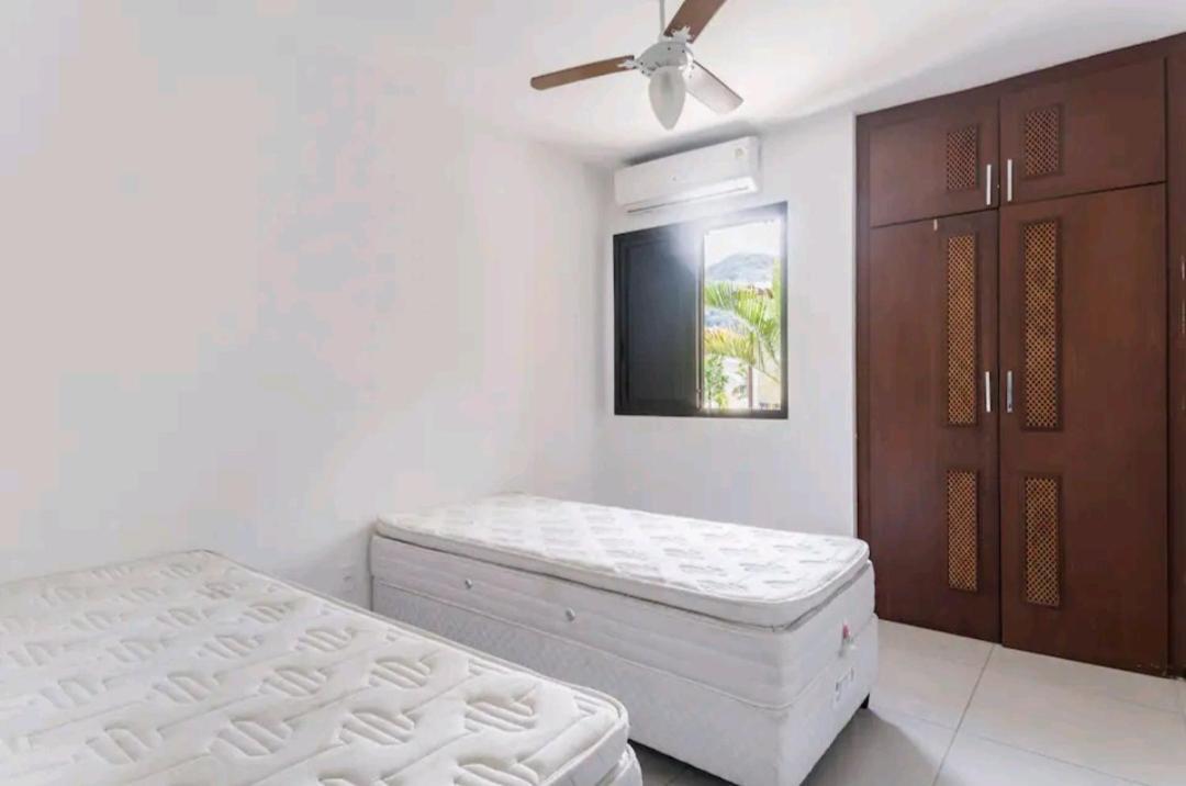 Casa Em Enseada - Pereque Mirim - Casa de férias